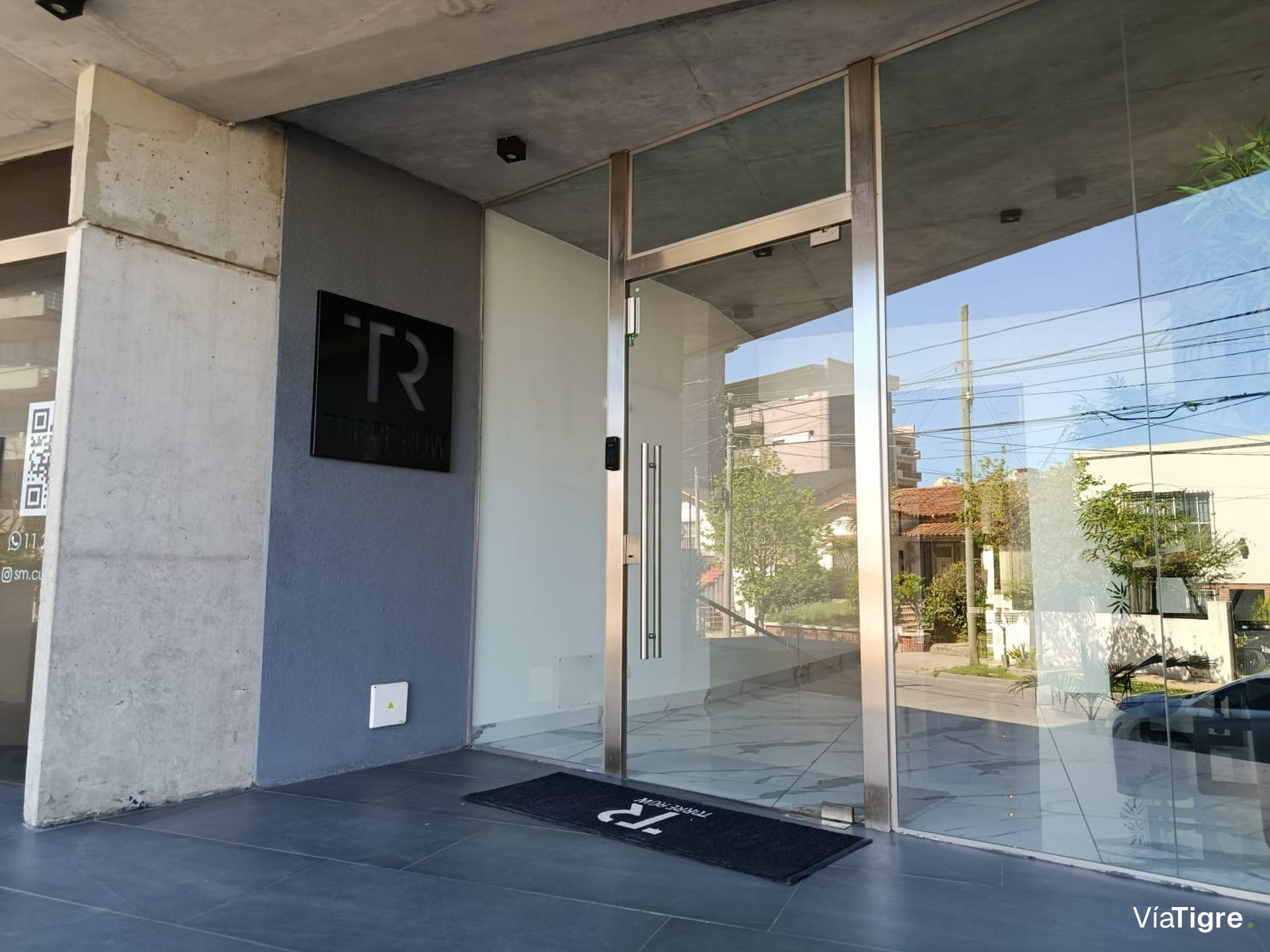Departamento 2 Amb. En Venta En Tigre Con Pileta.