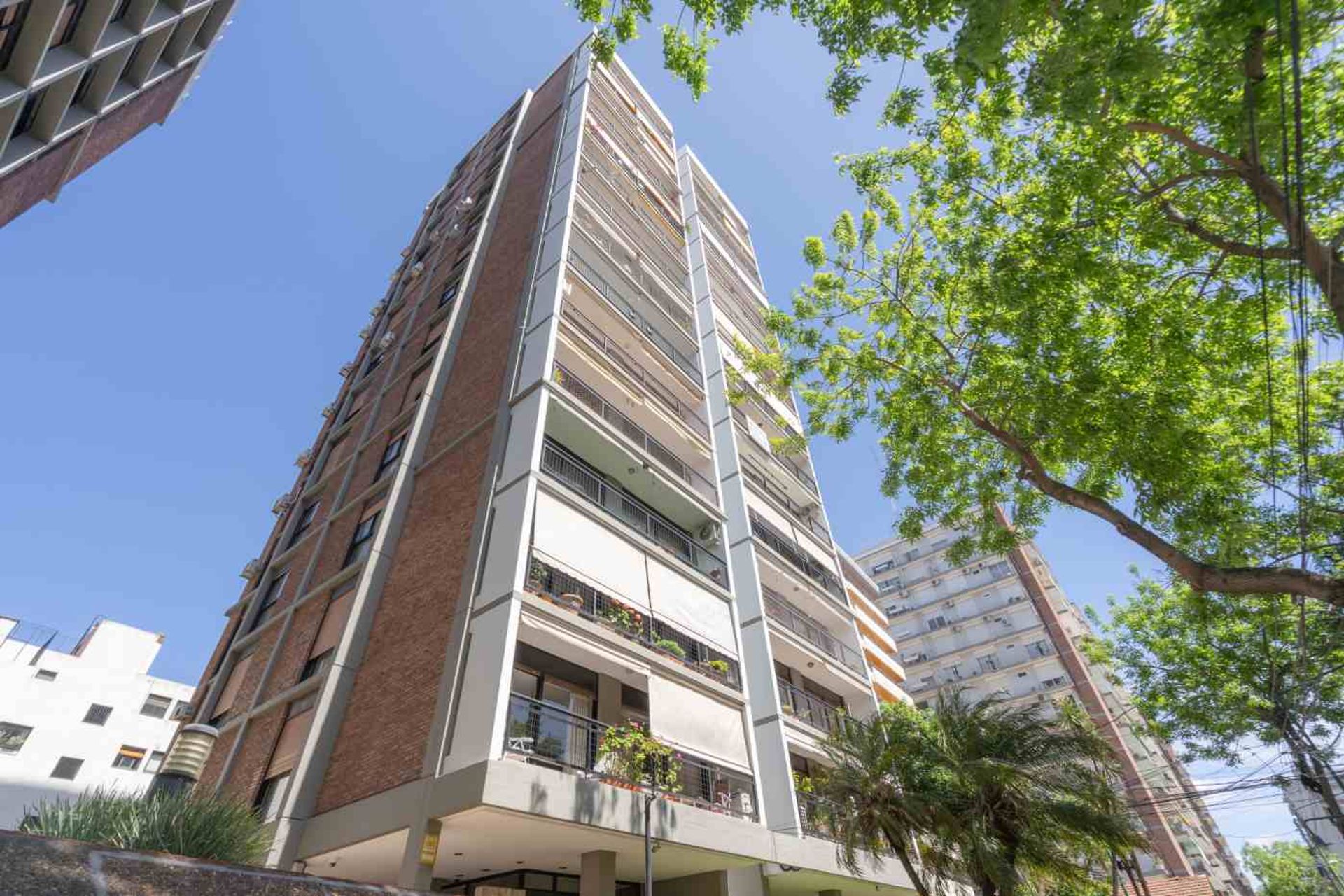 Venta Depto. 4 Ambientes Martinez Con Renta