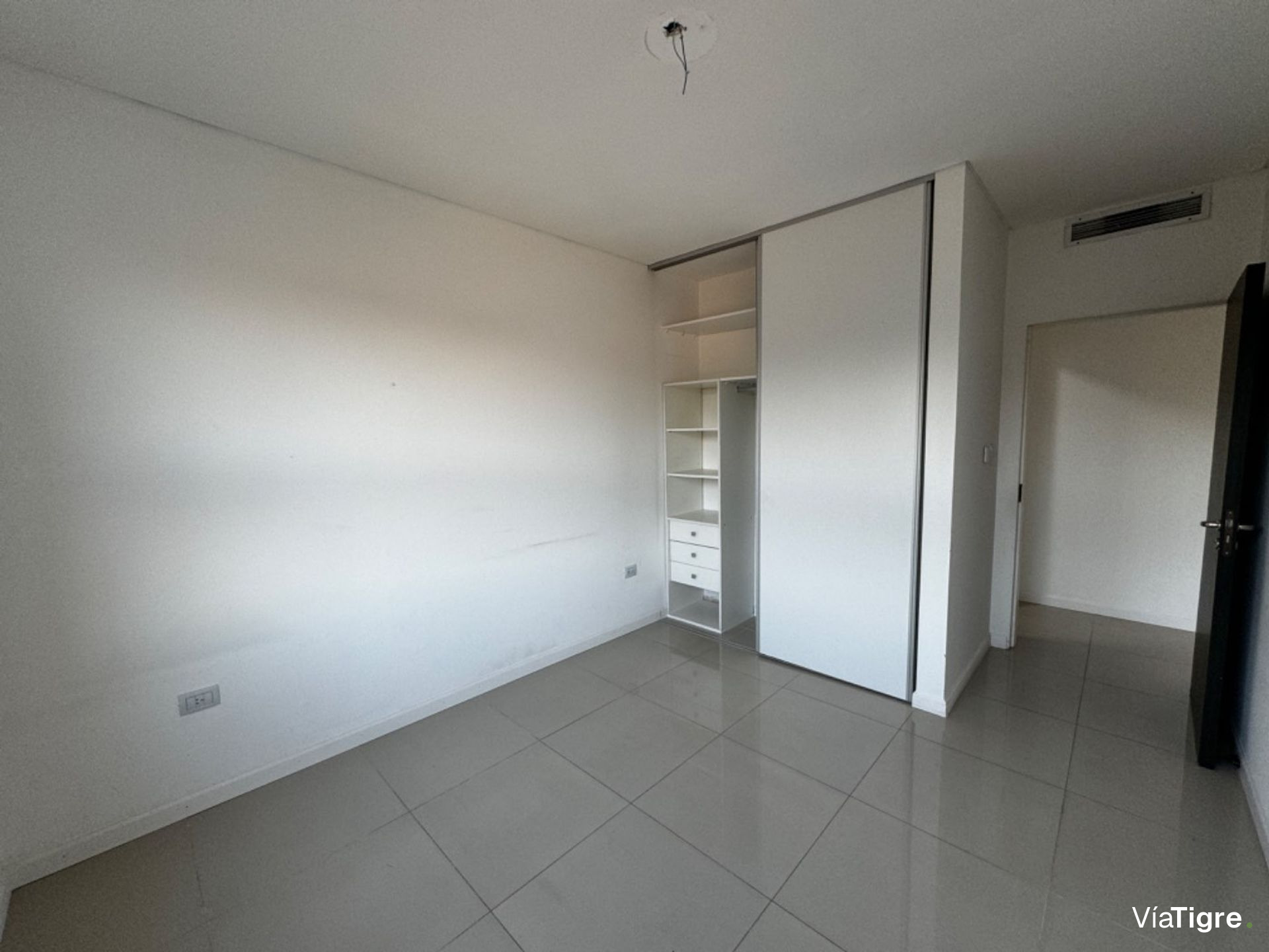 Departamento 3 ambientes en venta cochera y balcon