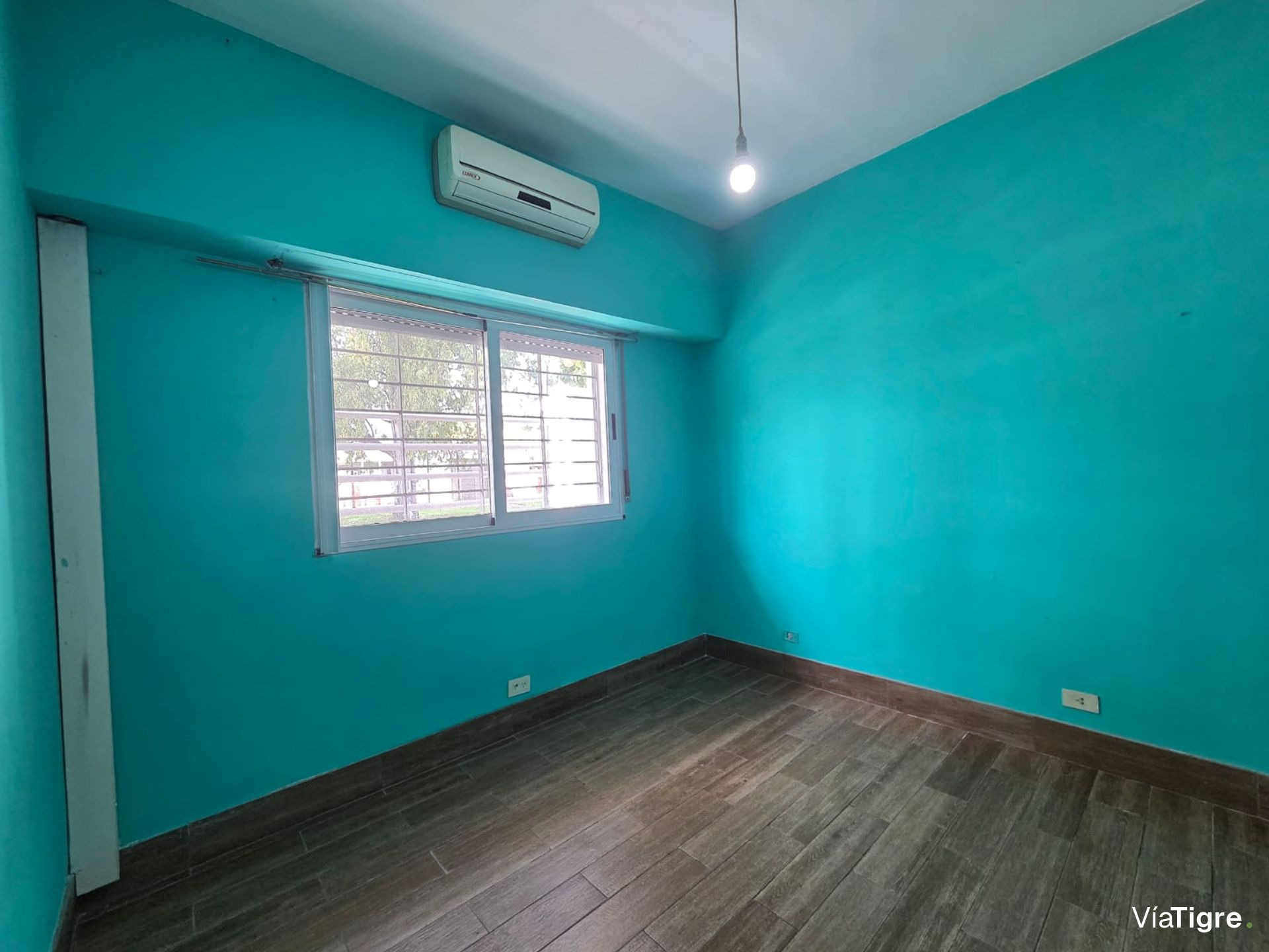 Venta Casa Con Departamento, Don Torcuato