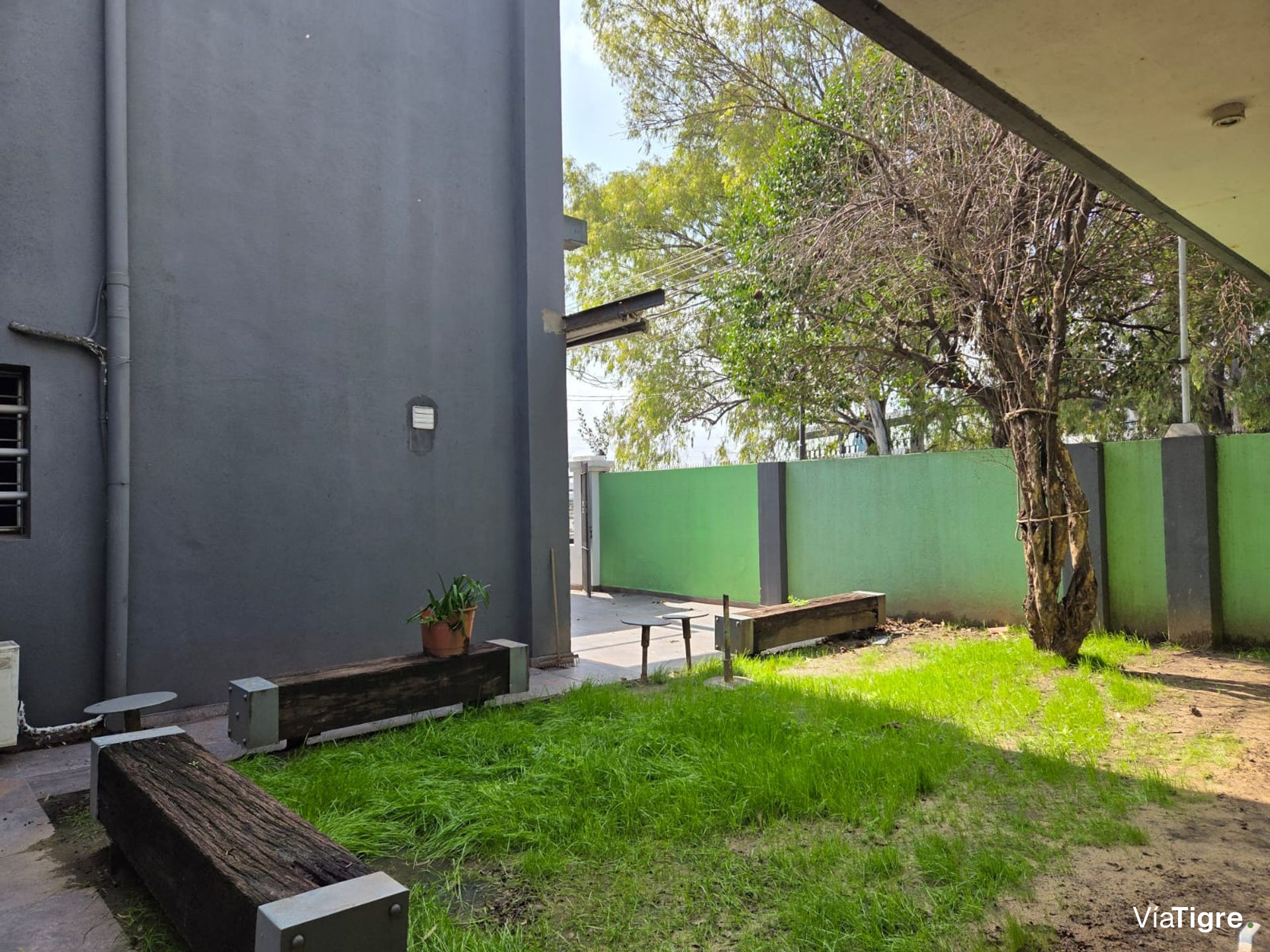 Venta Casa Con Departamento, Don Torcuato