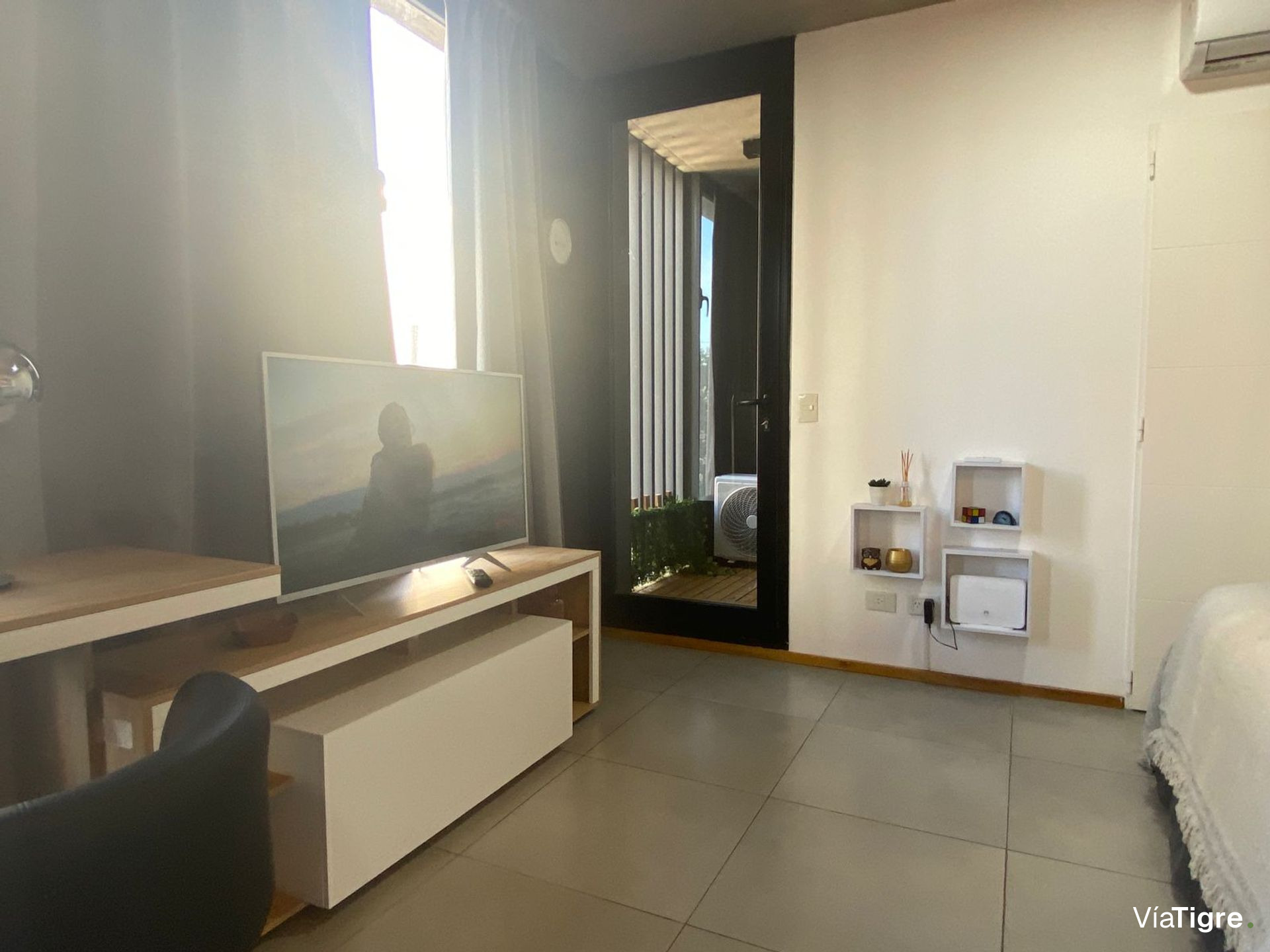 En Venta Departamento Av. Maipú Olivos, Vicente Lo