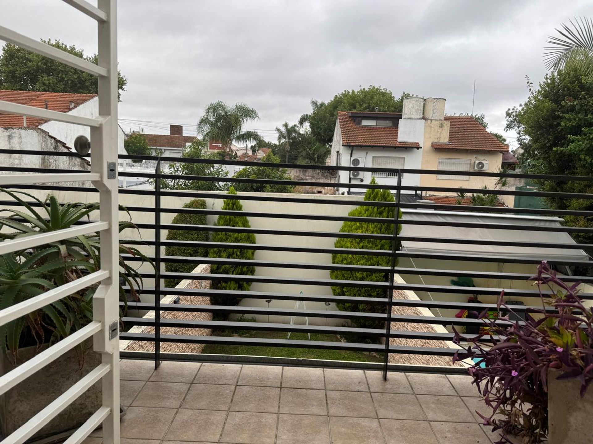 Venta Triplex Impecable 5 Amb Florida Jardin