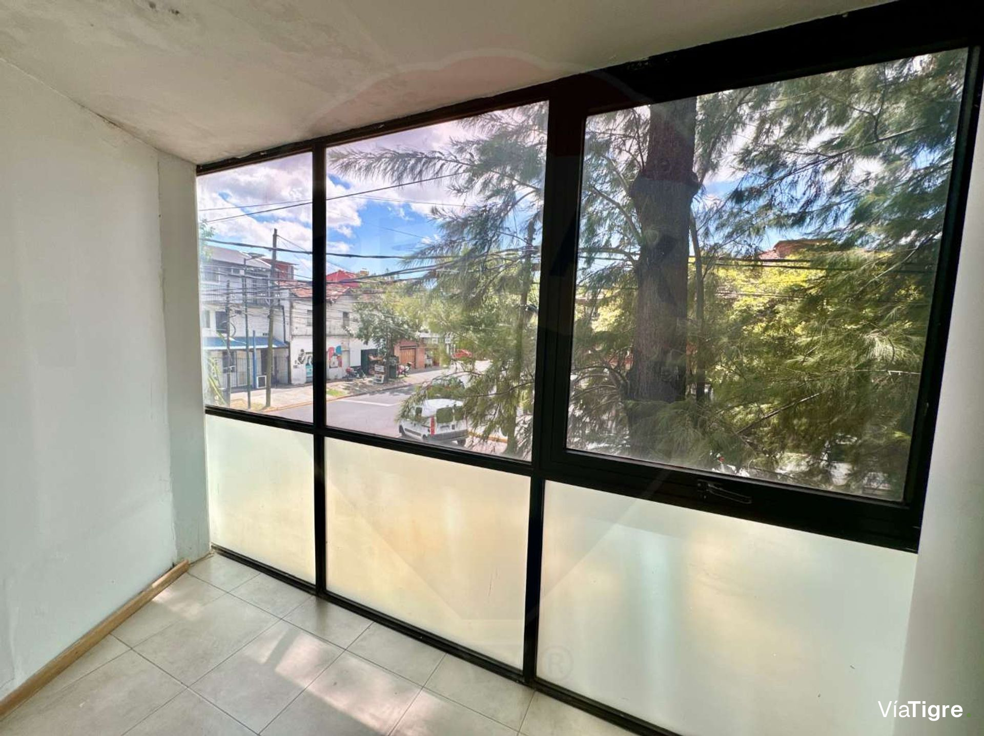 VENTA Oficina comercial vs usos Martinez