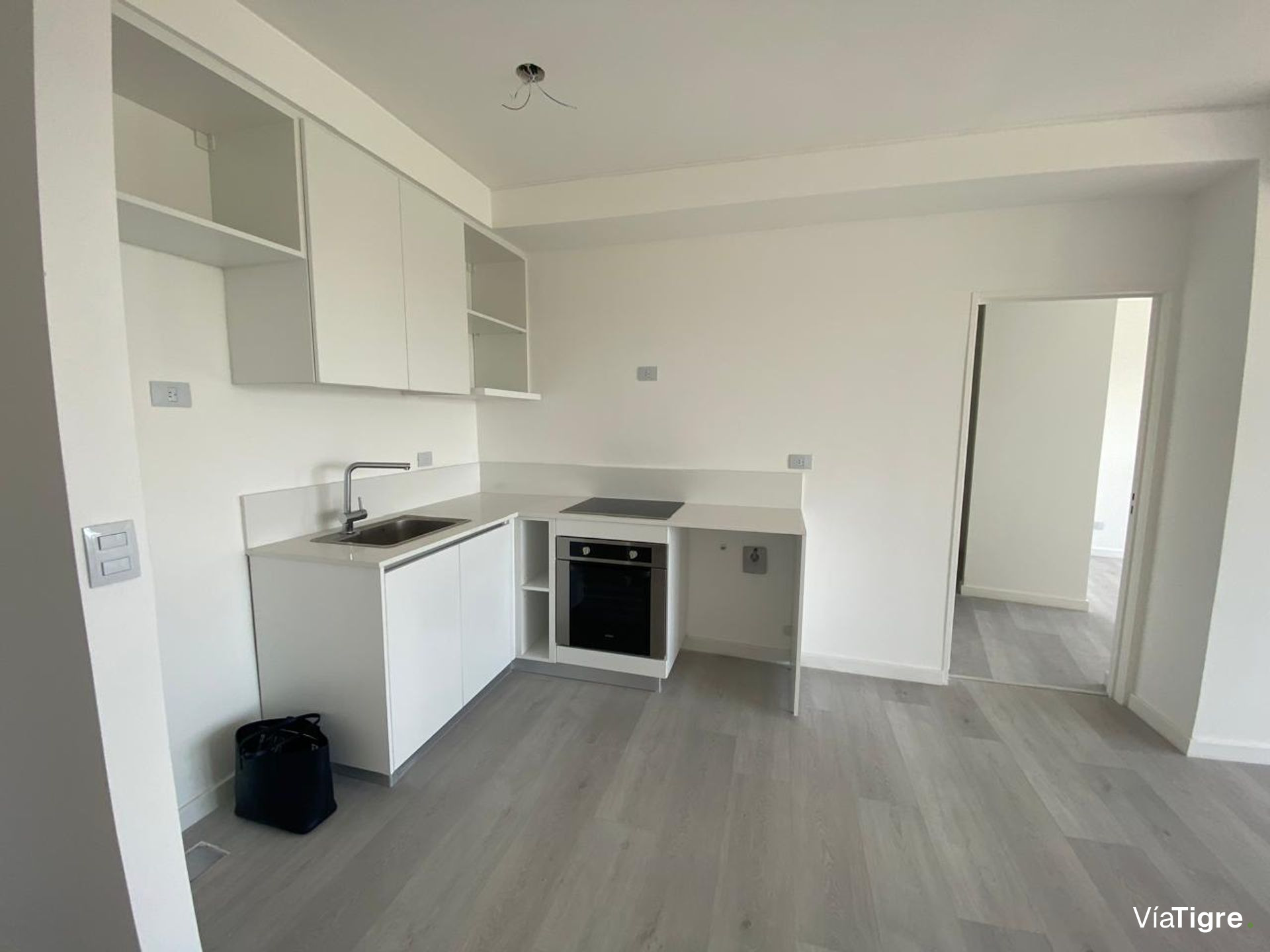 Depto 2 ambientes ALQUILER Remeros Beach c/cochera