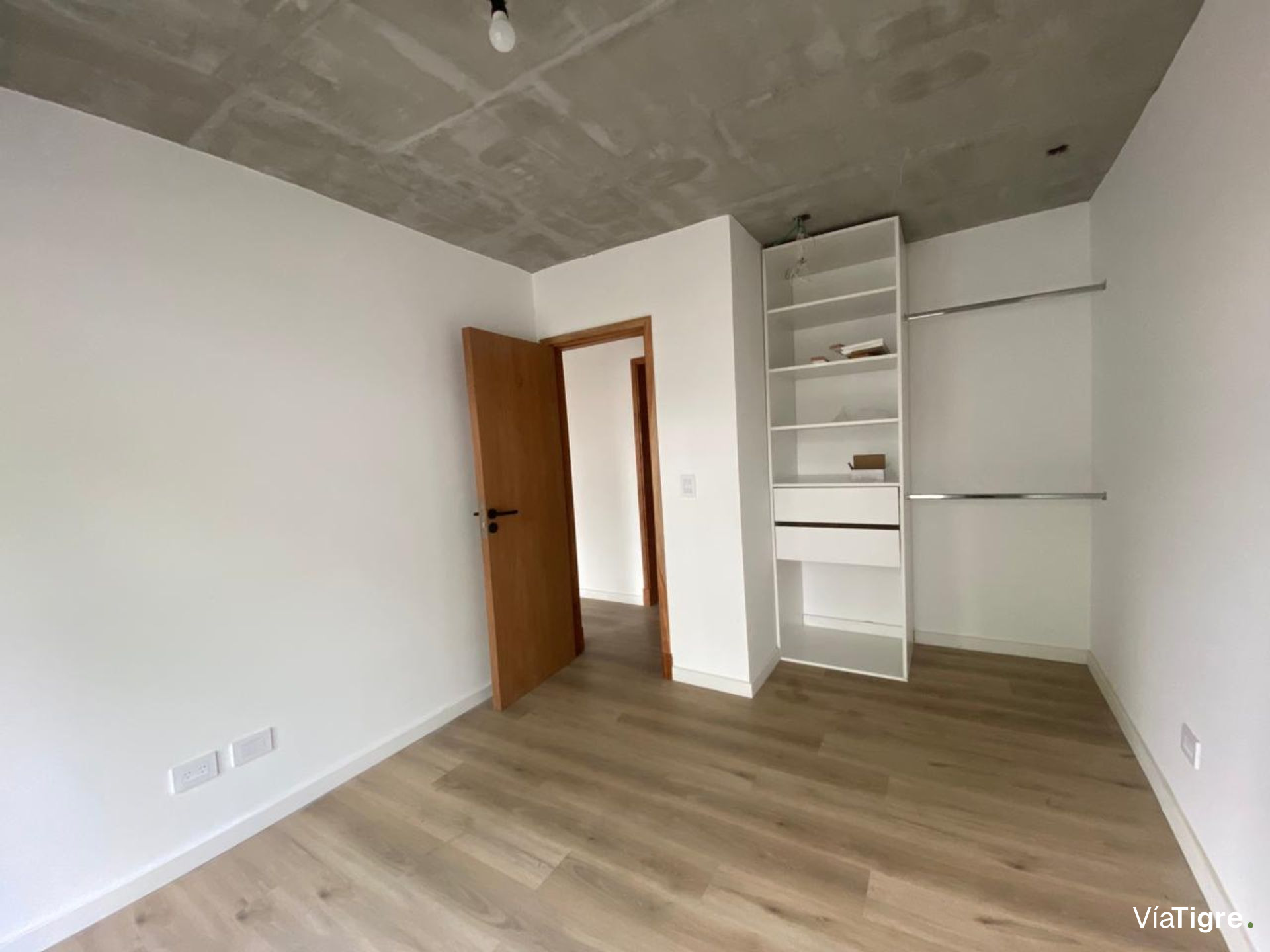 Depto 2 ambientes ALQUILER Remeros Beach c/cochera