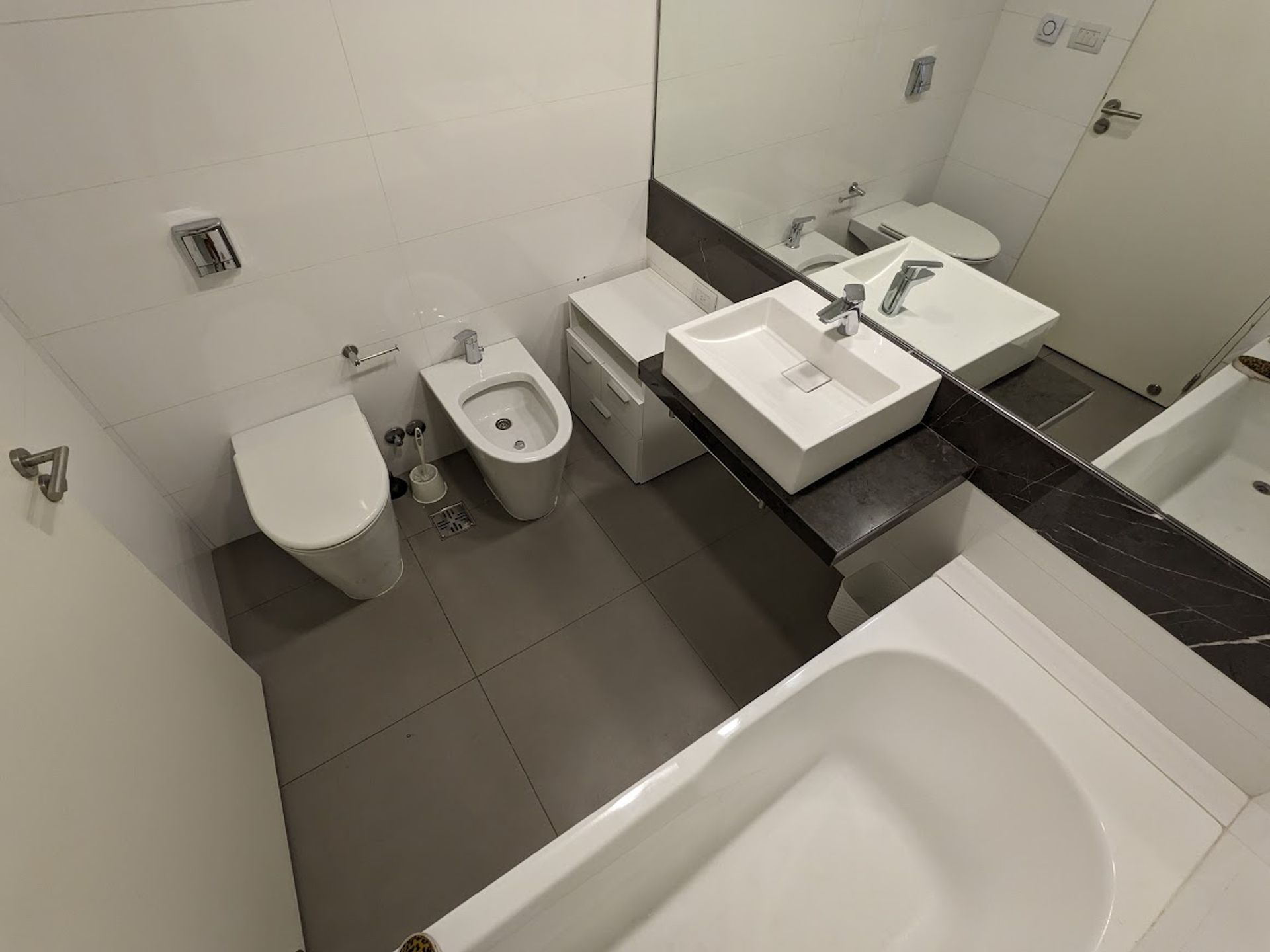 Venta departamento 3 amb Vicente Lopez 2 cocheras