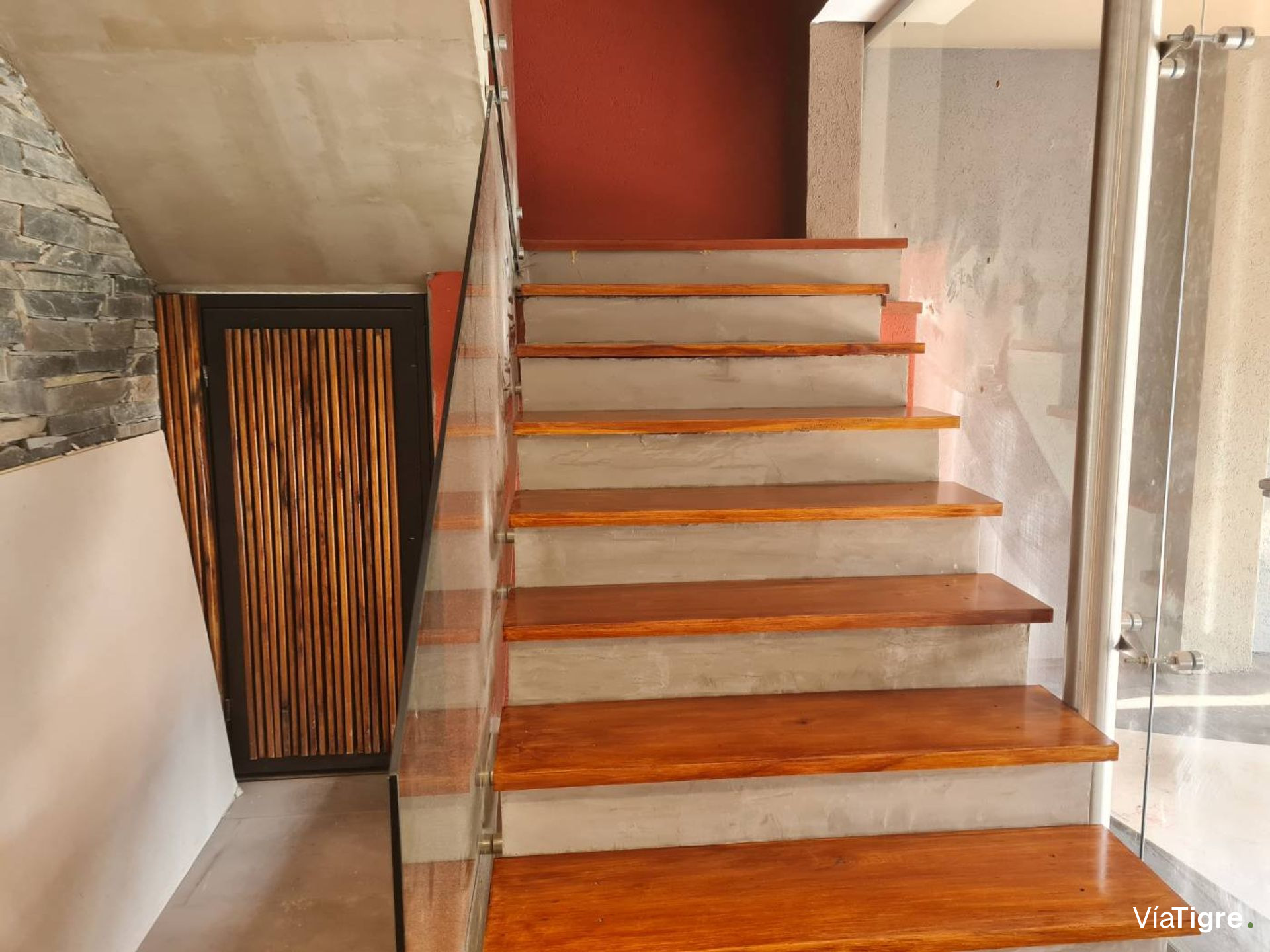 Venta Victoria 2 Amb Cochera Balcon Luminoso