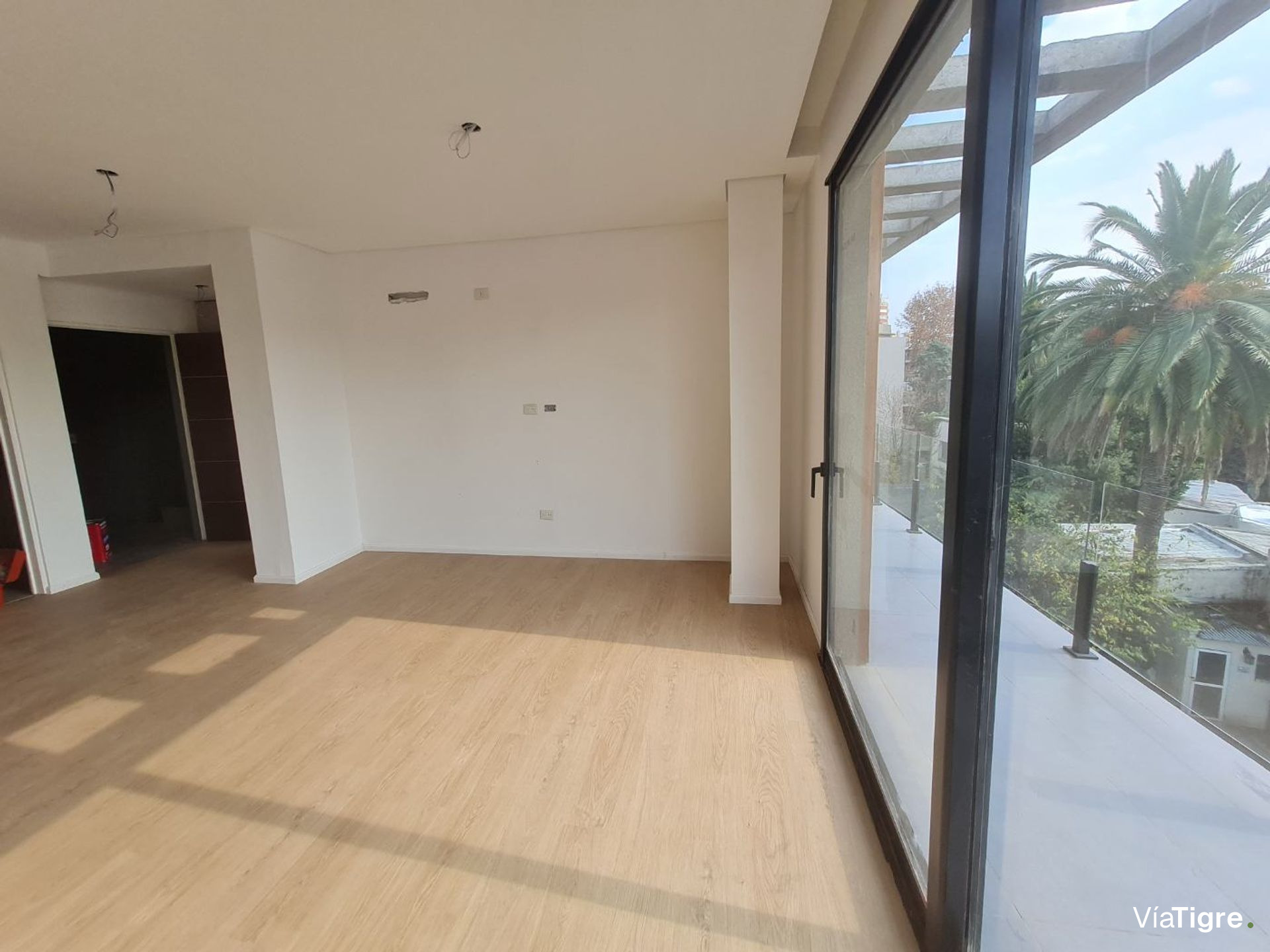 Venta Victoria 2 Amb Cochera Balcon Luminoso