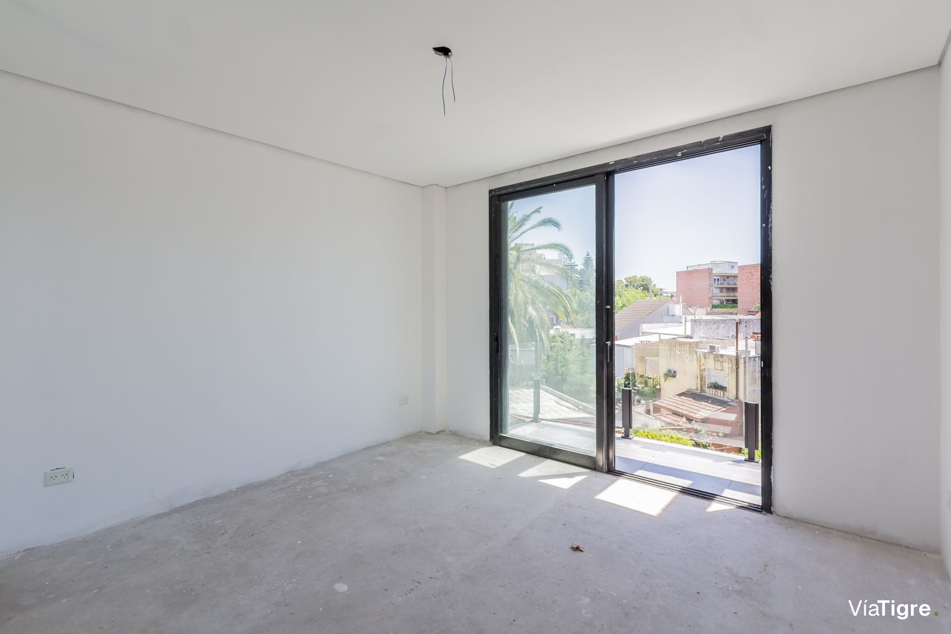 Venta Victoria 2 Amb Cochera Balcon Luminoso