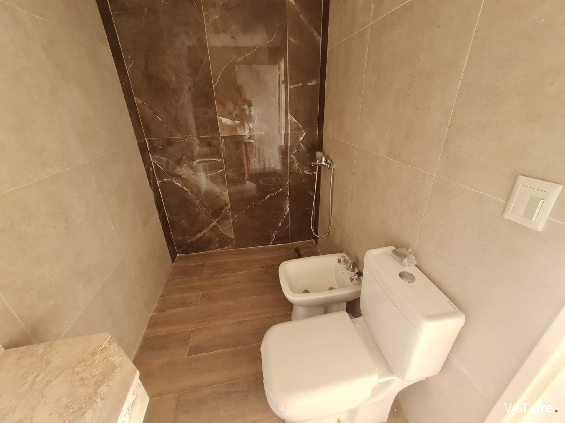 Venta Victoria 2 Amb Cochera Balcon Luminoso