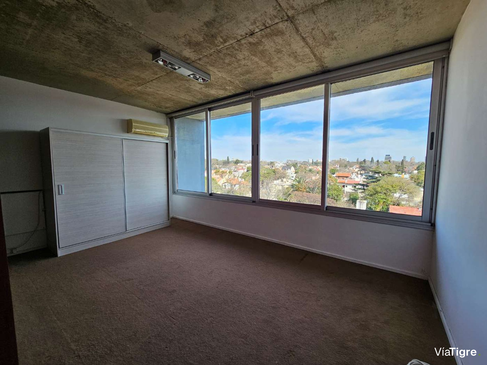 Venta Victoria 2 Amb Cochera Balcon Luminoso