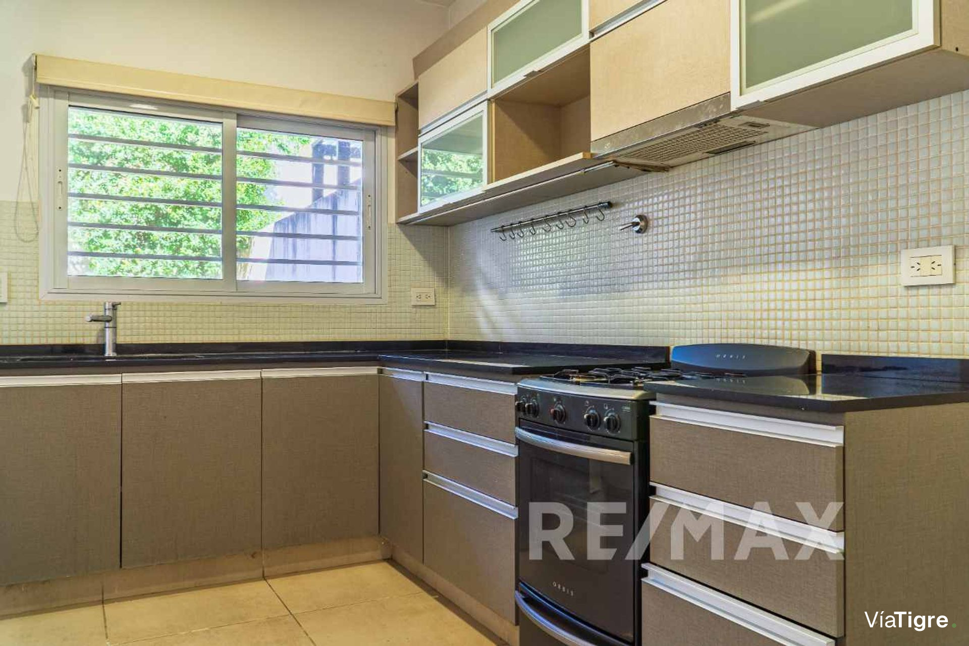 Venta Casa a Estrenar 4 Amb Terraza y Cochera