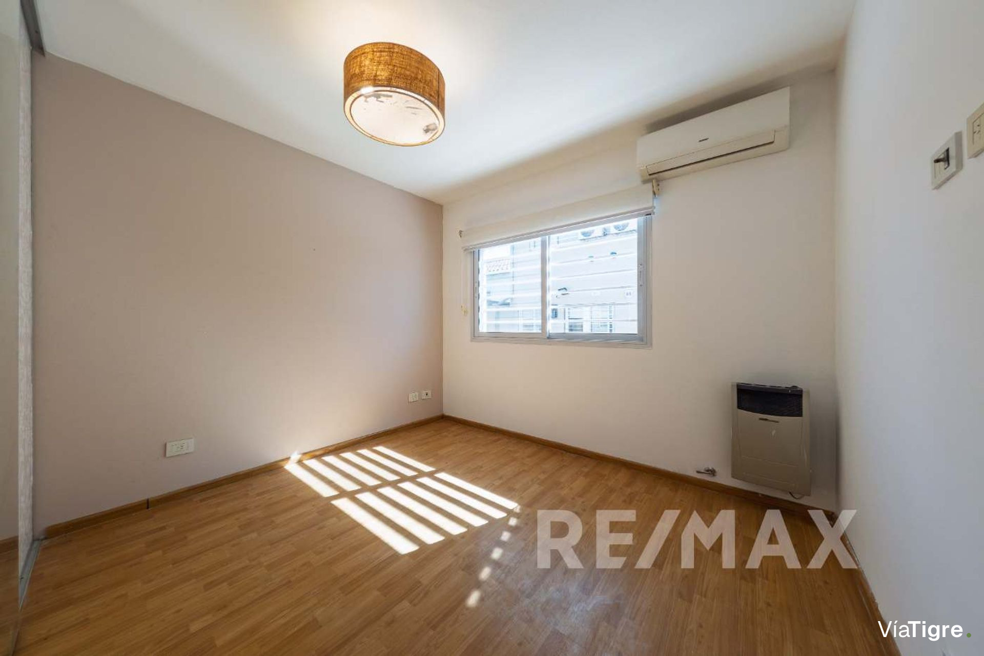 Venta Casa a Estrenar 4 Amb Terraza y Cochera