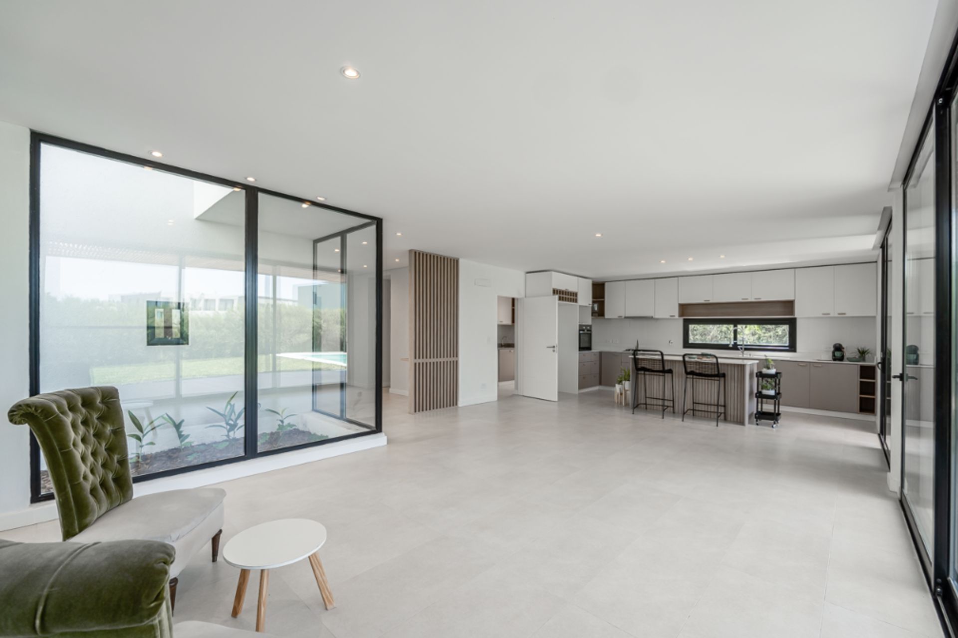 VENTA CASA A ESTRENAR 5 amb. Barrio Carpinchos