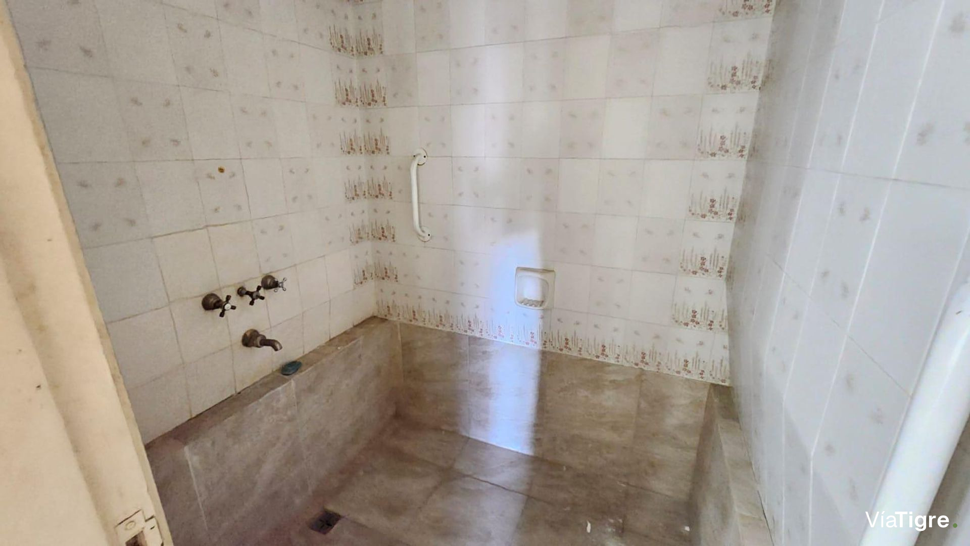Venta Oficina/Depto Y Locales Comerc.en Pozo