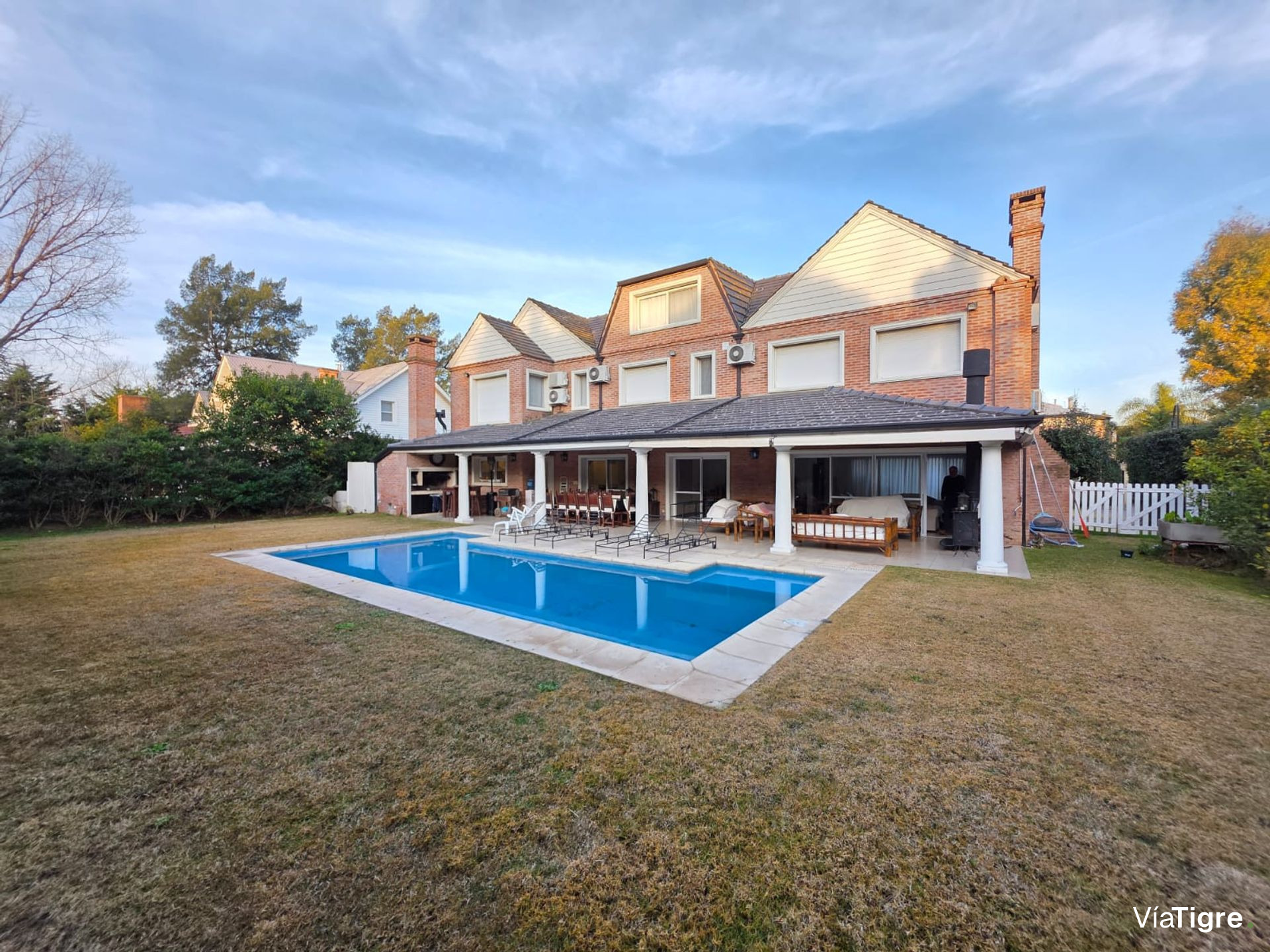 Venta Casa Multifamiliar En Beccar - Oportunidad