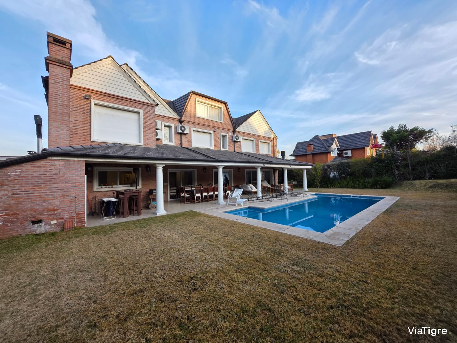 Venta Casa Multifamiliar En Beccar - Oportunidad