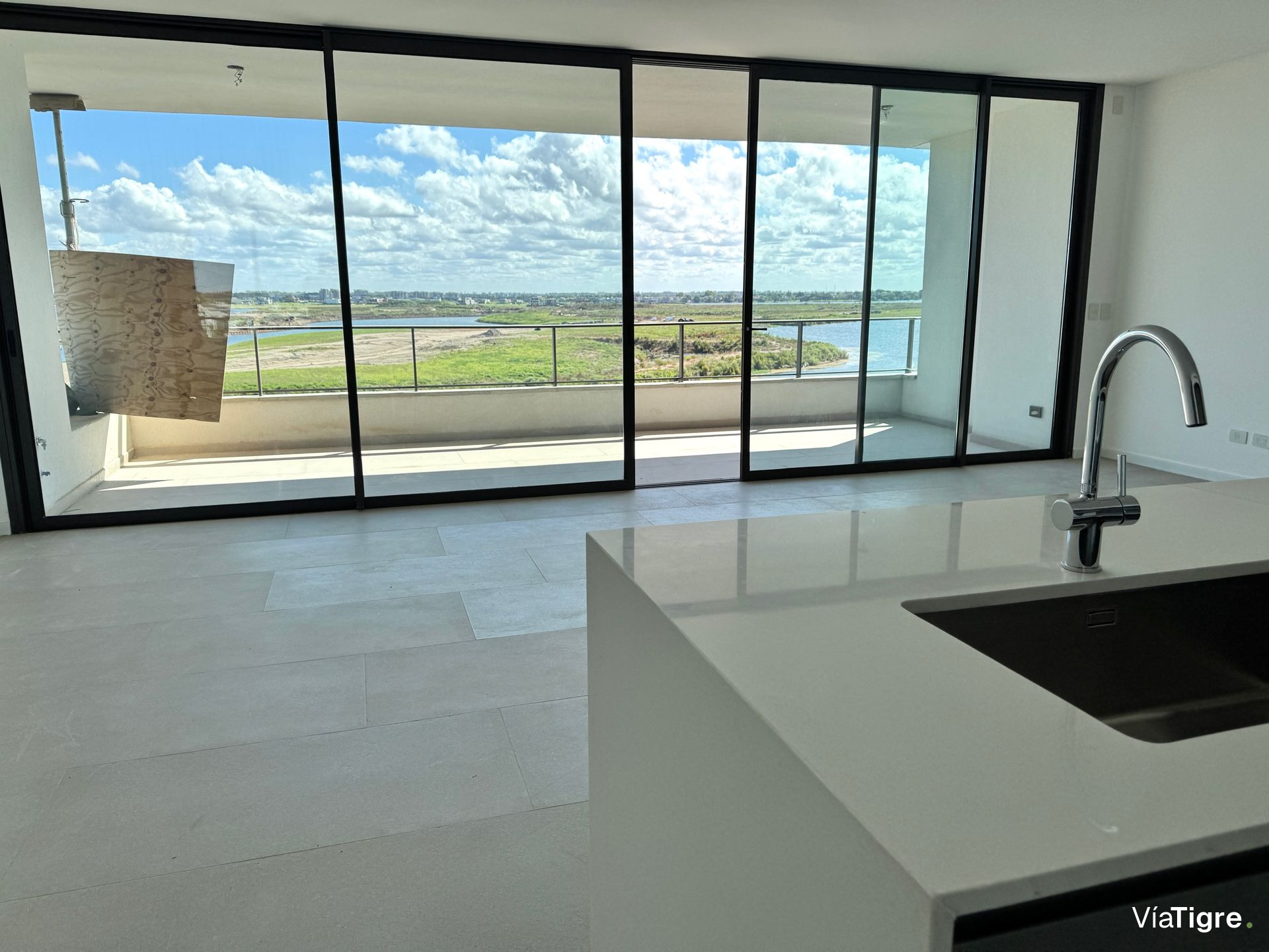 Hermoso Depto 3 Amb Con Balcón Florida Alquiler