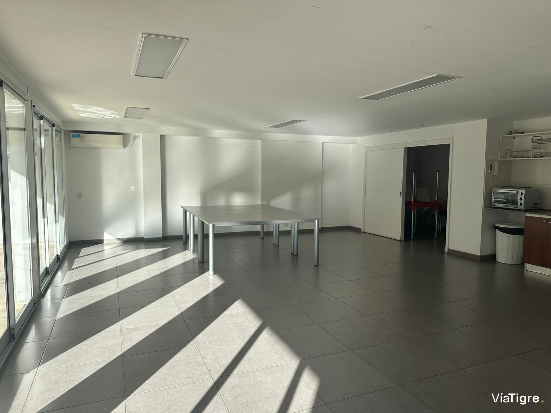 Hermoso Depto 3 Ambientes Con Balcón Florida Venta