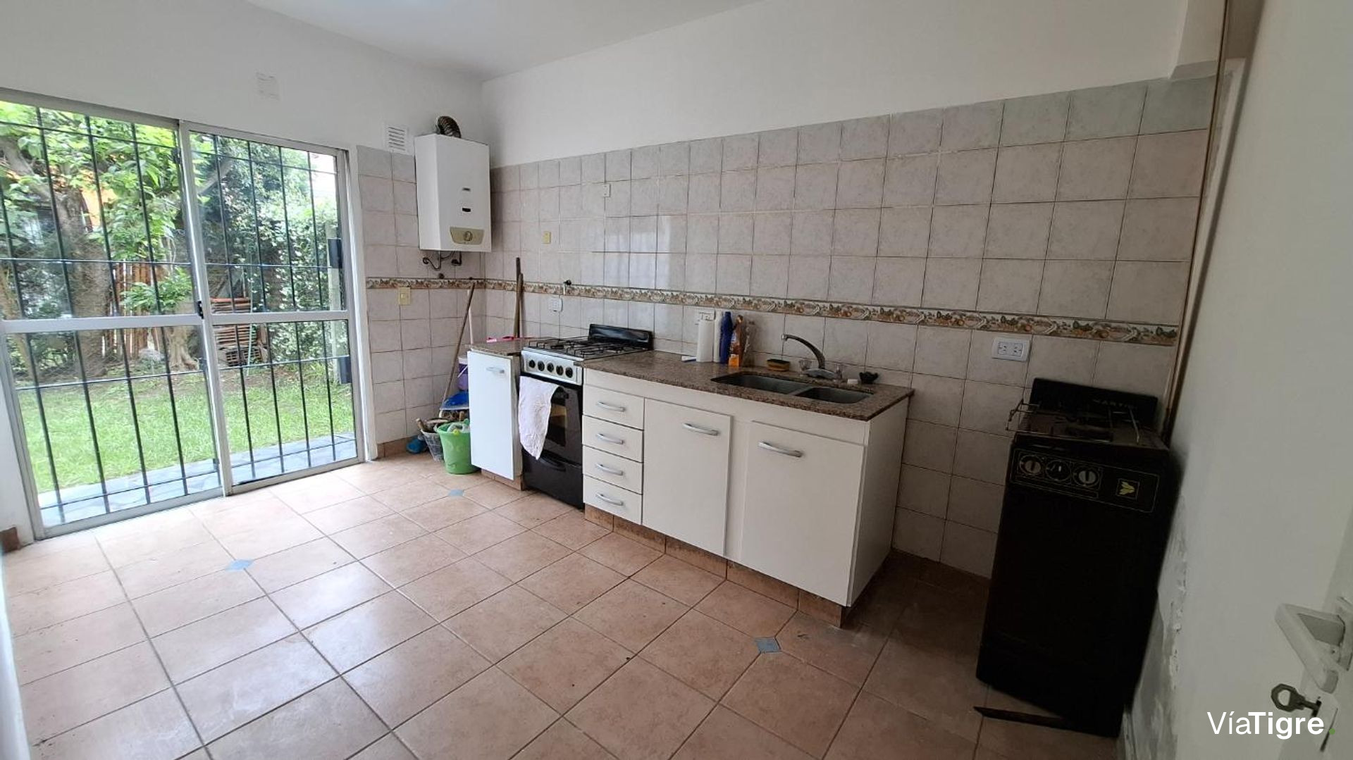 VENTA-Dúplex 4 amb, jardín - Beccar - Financiación