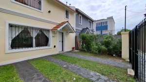 VENTA-Dúplex 4 amb, jardín - Beccar - Financiación