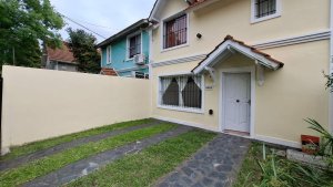 VENTA-Dúplex 4 amb, jardín - Beccar - Financiación