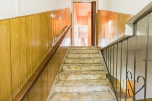 Vta En Bloque Vivienda Locales Cocheras Inversion