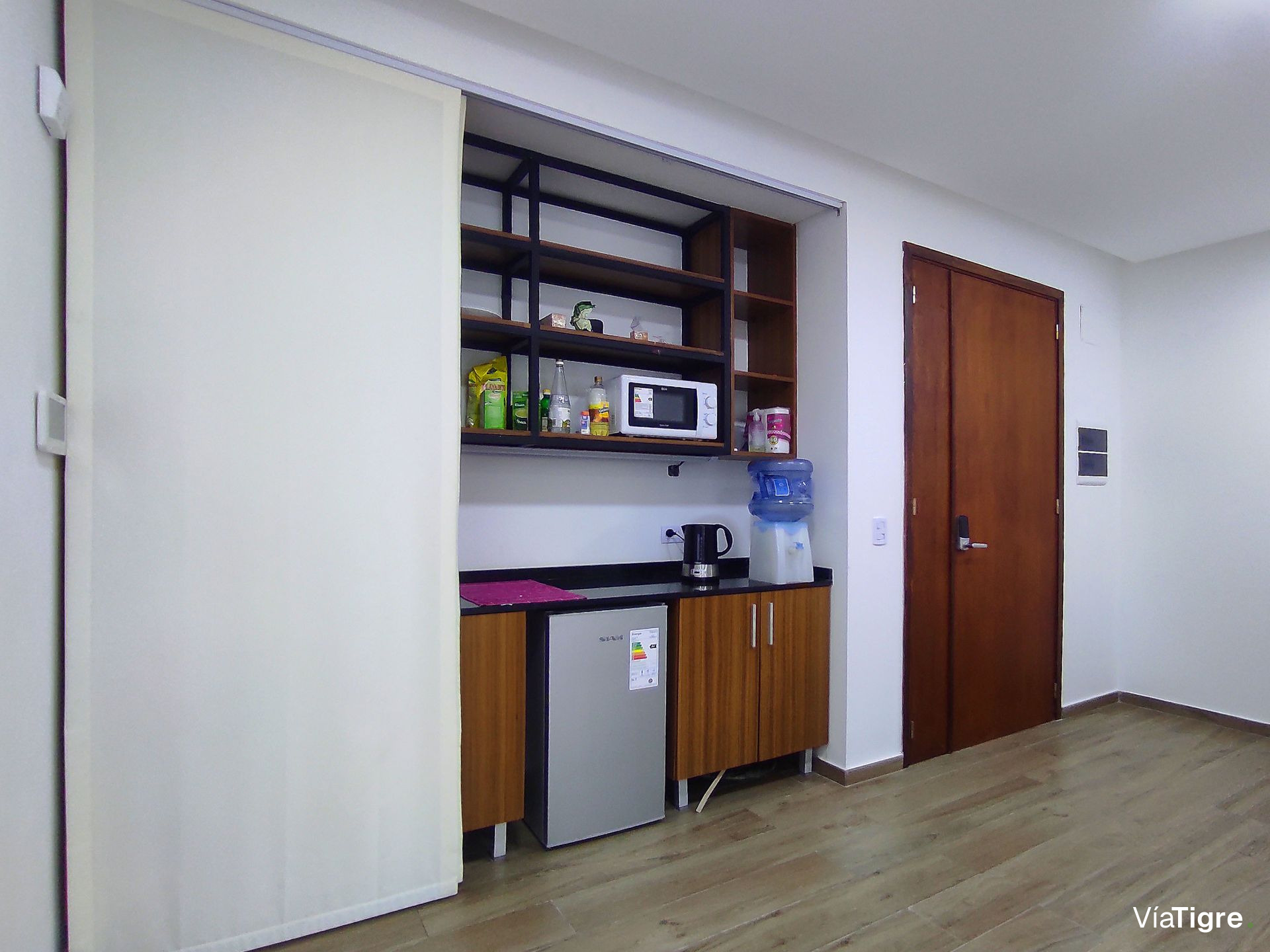Venta Casa Delta a 10min de tierra, amoblada!