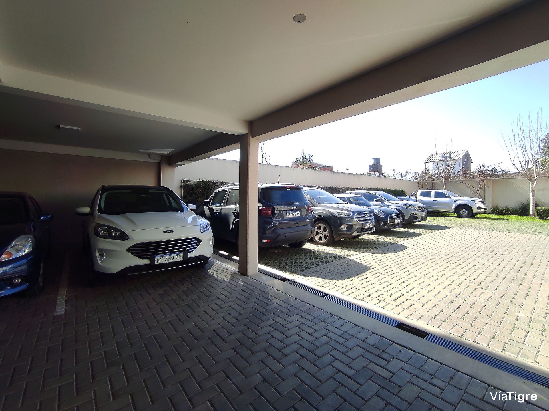 Venta Casa Delta a 10min de tierra, amoblada!