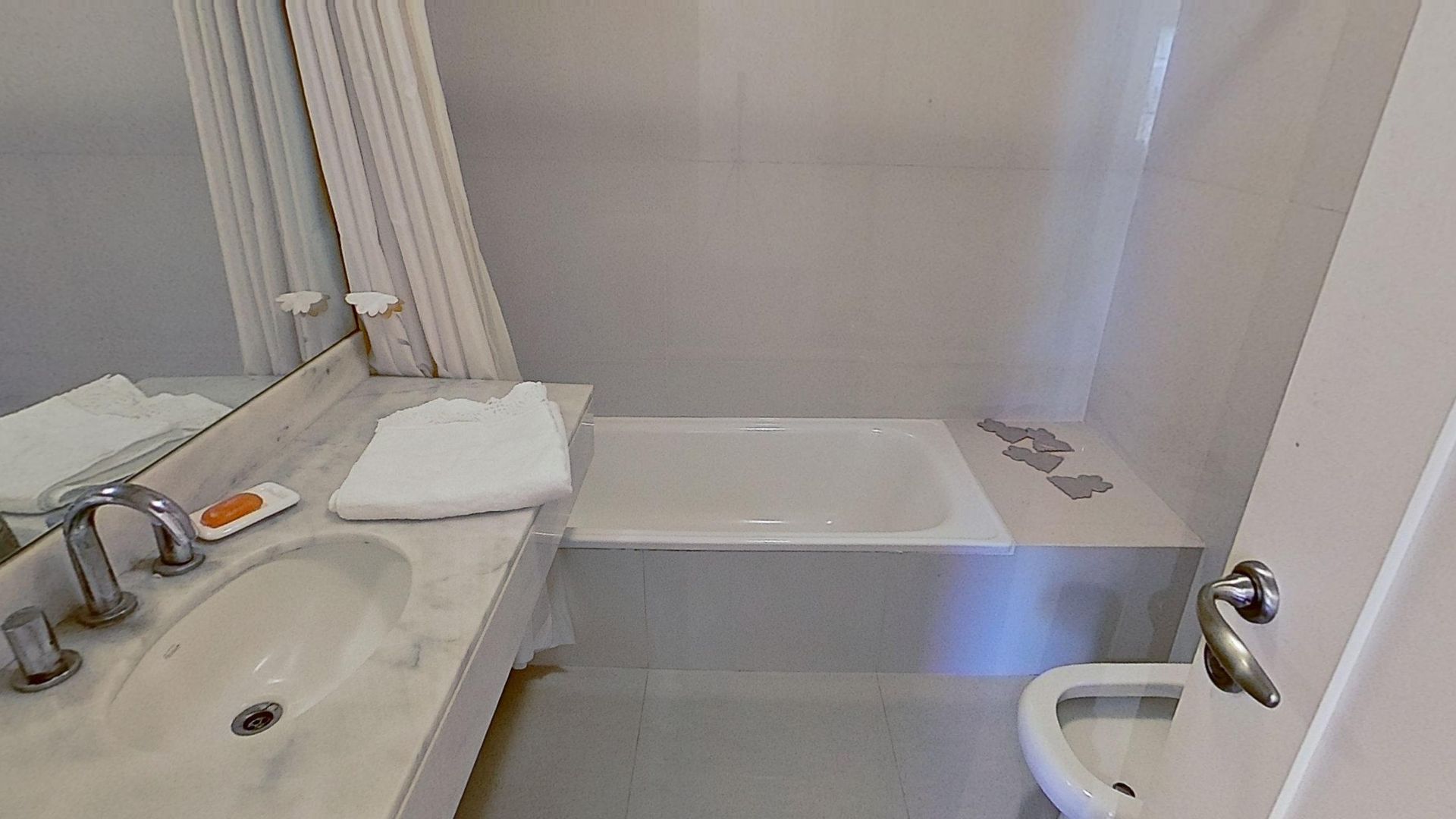 Venta Departamento 3 Ambientes Victoria