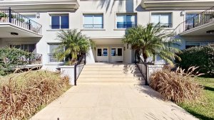 3-Room Apartment for Sale – Victoria