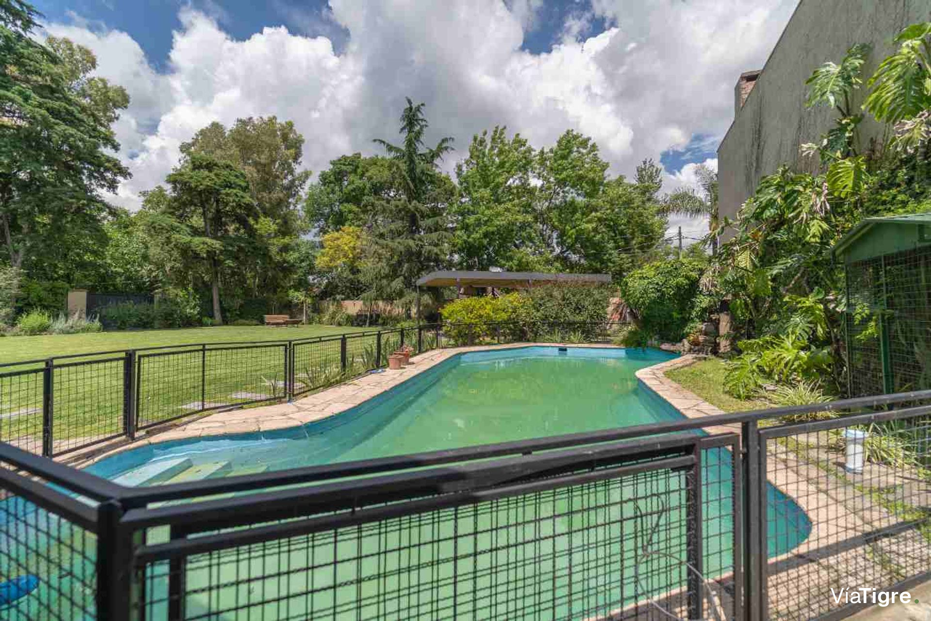 Venta Casa 5 Ambientes Don Torcuato Parque Pileta