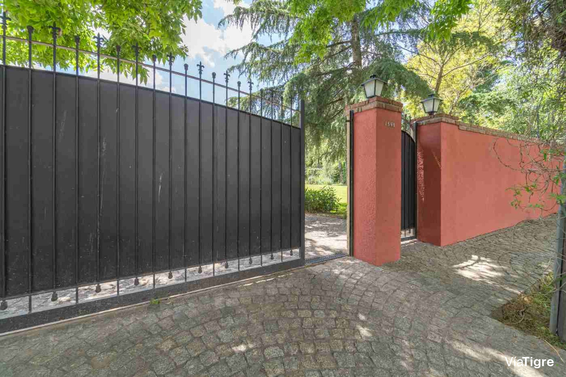 Venta Casa 5 Ambientes Don Torcuato Parque Pileta