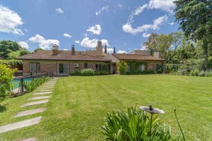 Venta Casa 5 Ambientes Don Torcuato Parque Pileta