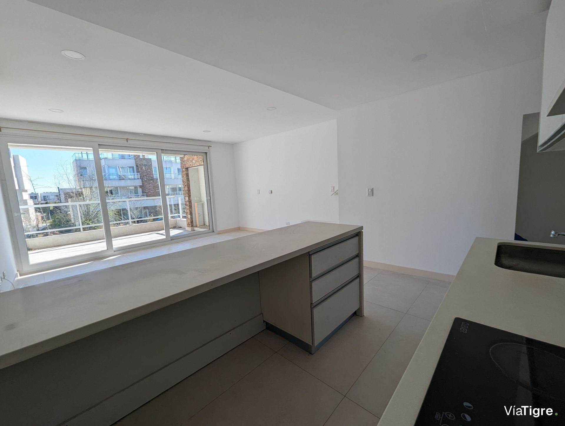 Venta 2 Ambientes Vista Balcon Cochera Amenities