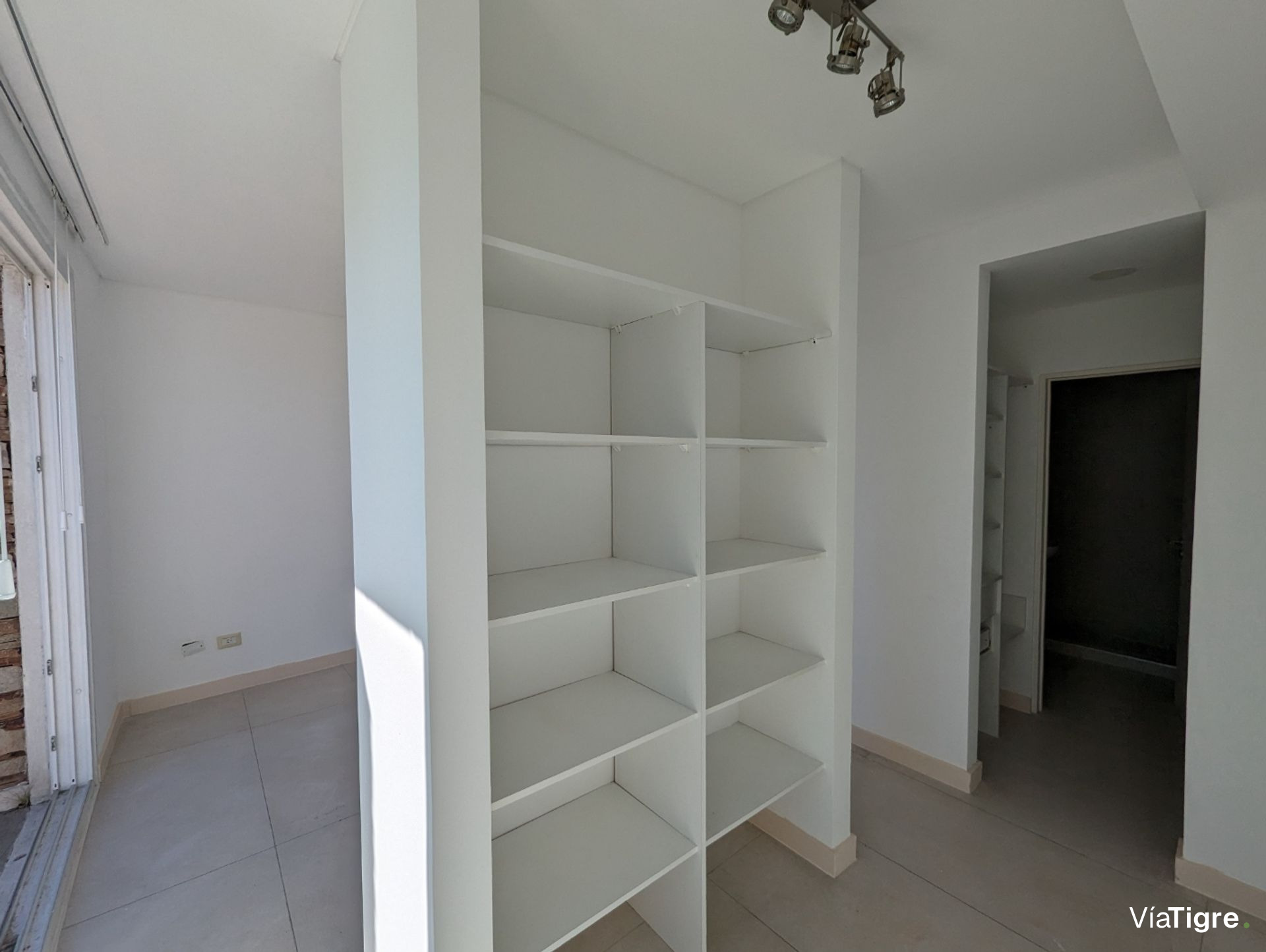 Venta 2 Ambientes Vista Balcon Cochera Amenities