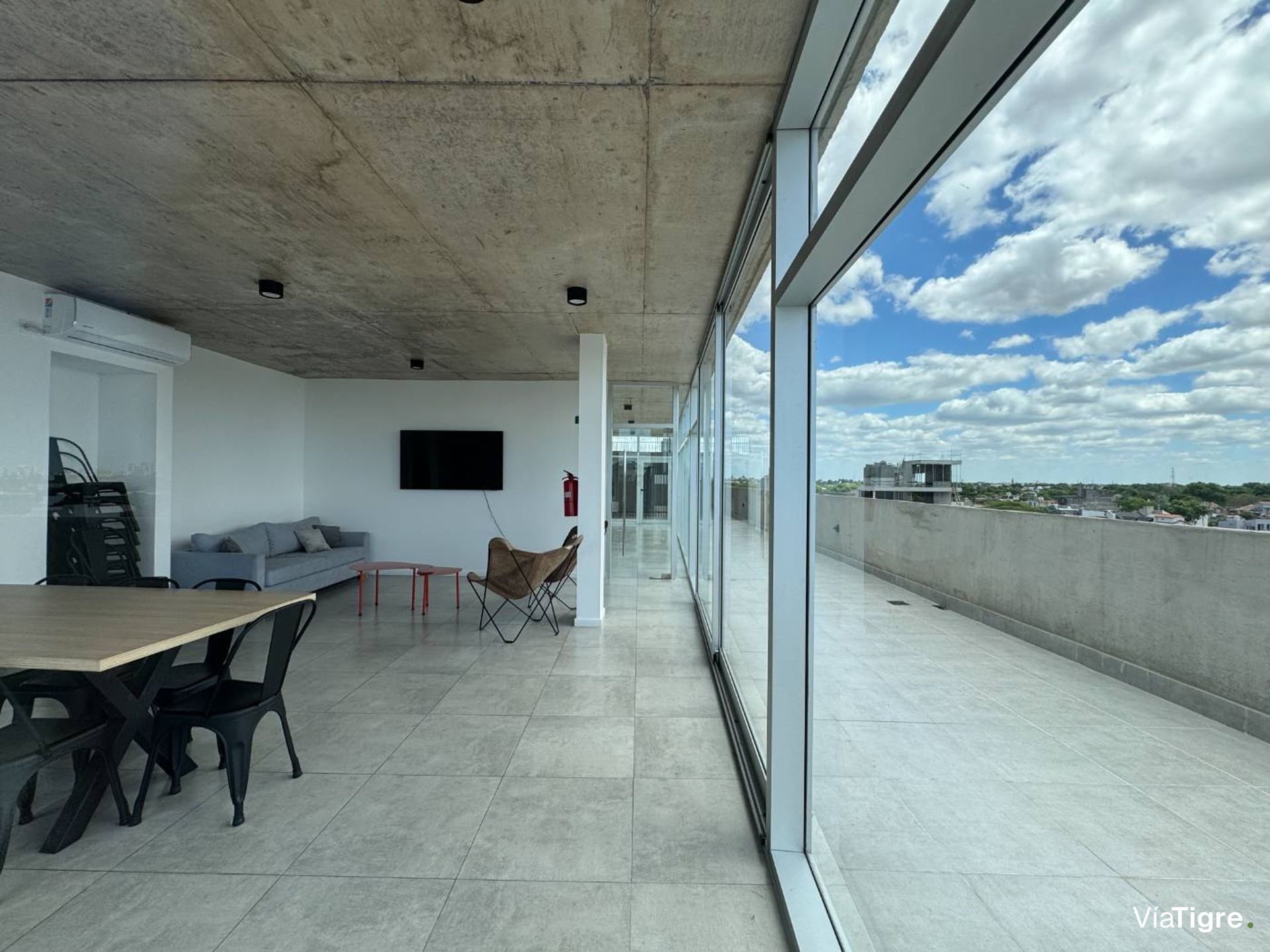 Venta 2 Ambientes Vista Balcon Cochera Amenities
