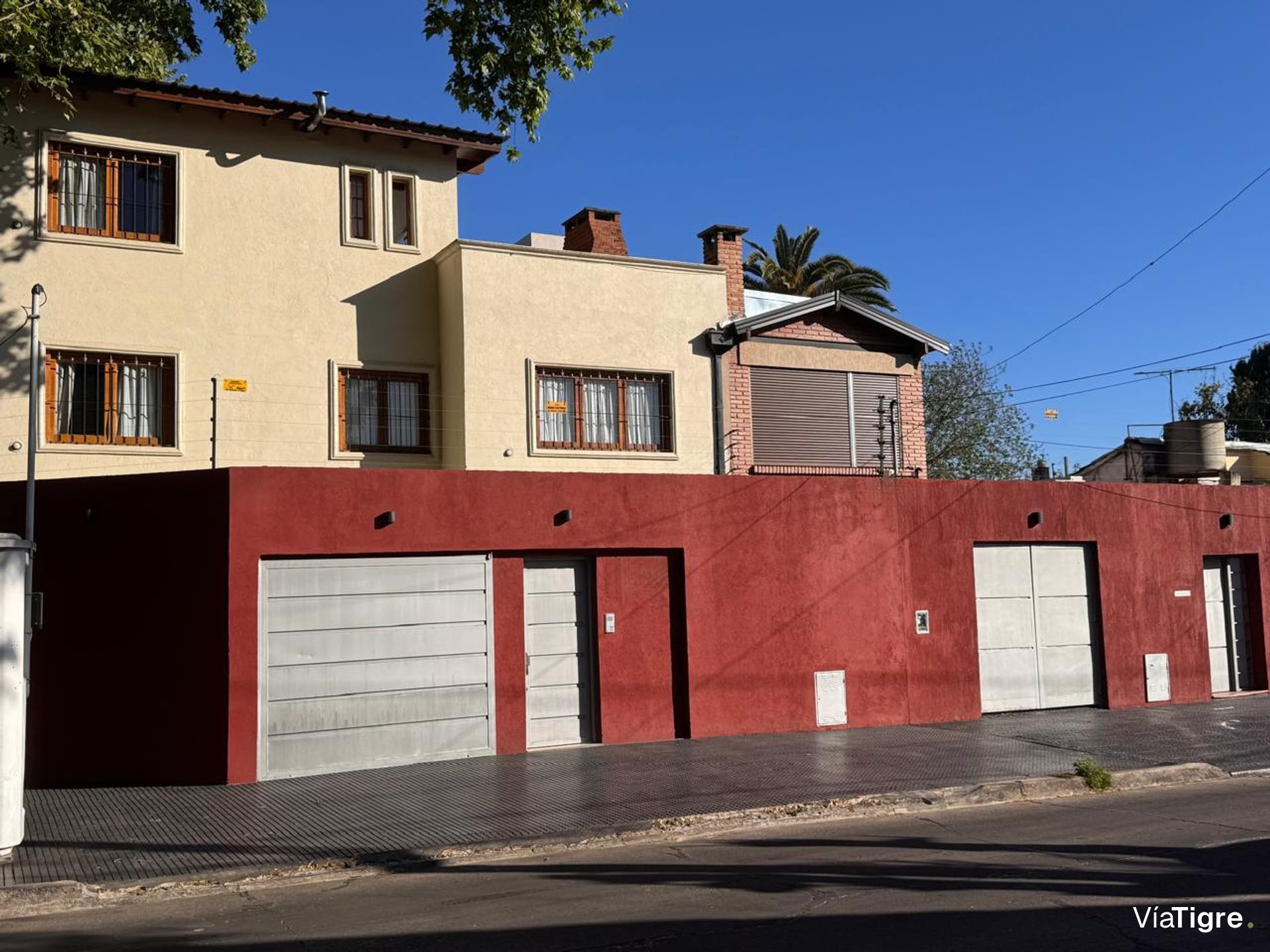 Venta • Dos Casas Ph • 6 Ambientes • Florida Oeste