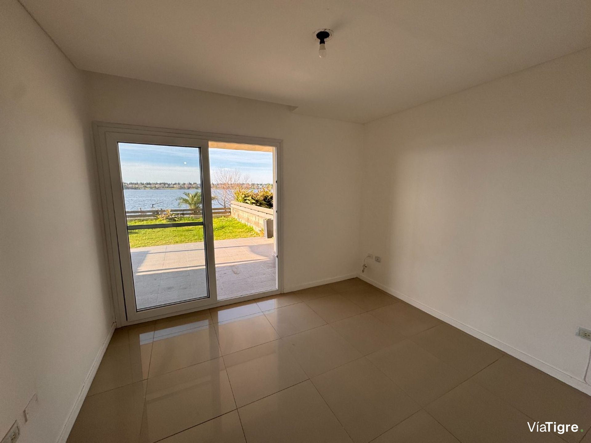 Venta Casa en Barrio Santa Maria de Tigre