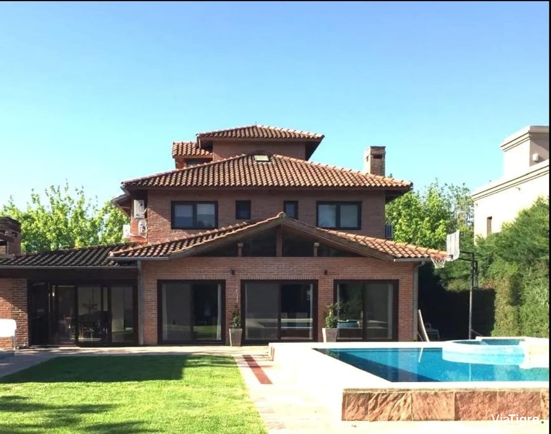 Venta Casa en Barrio Santa Maria de Tigre
