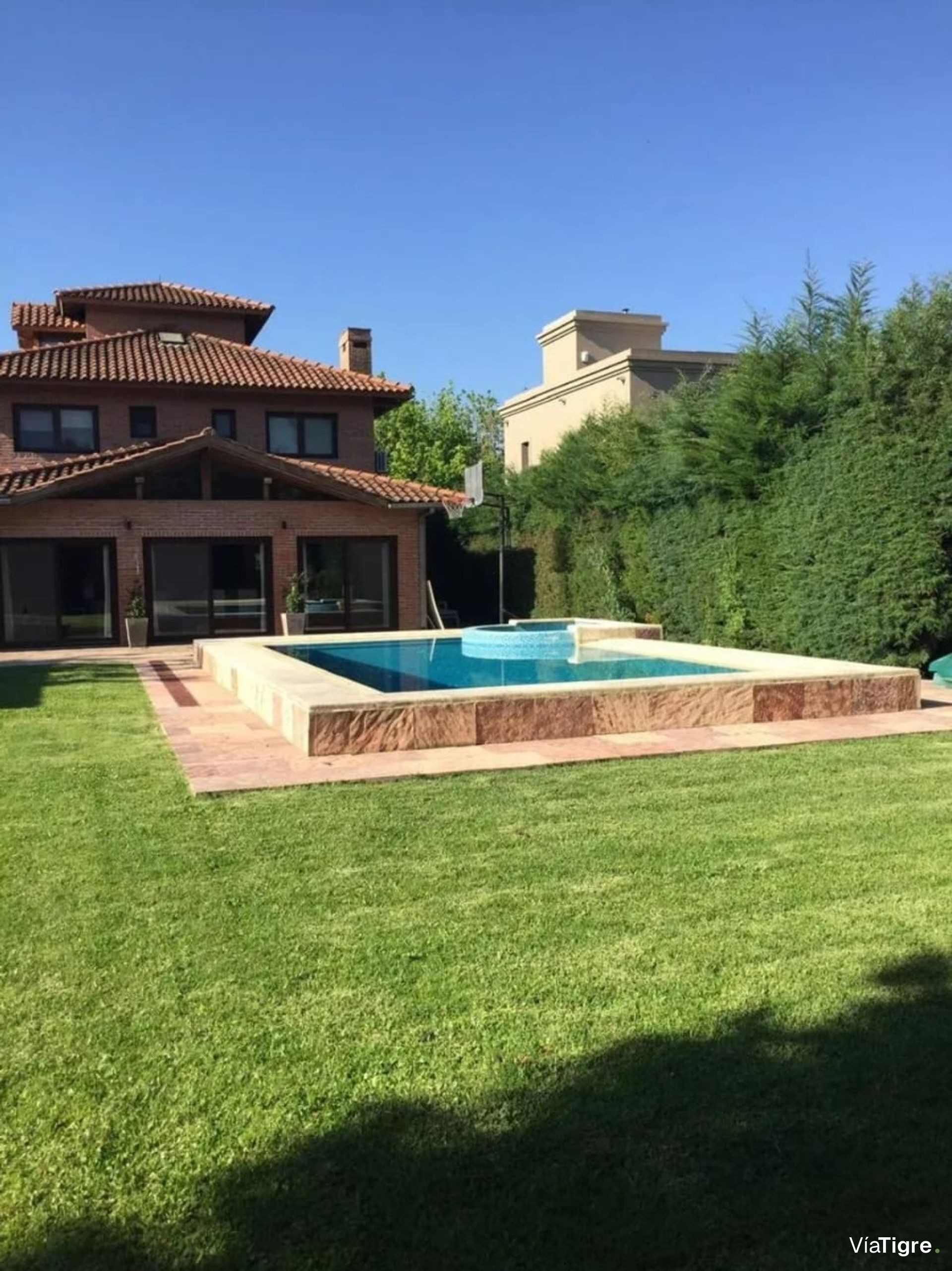 Venta Casa en Barrio Santa Maria de Tigre