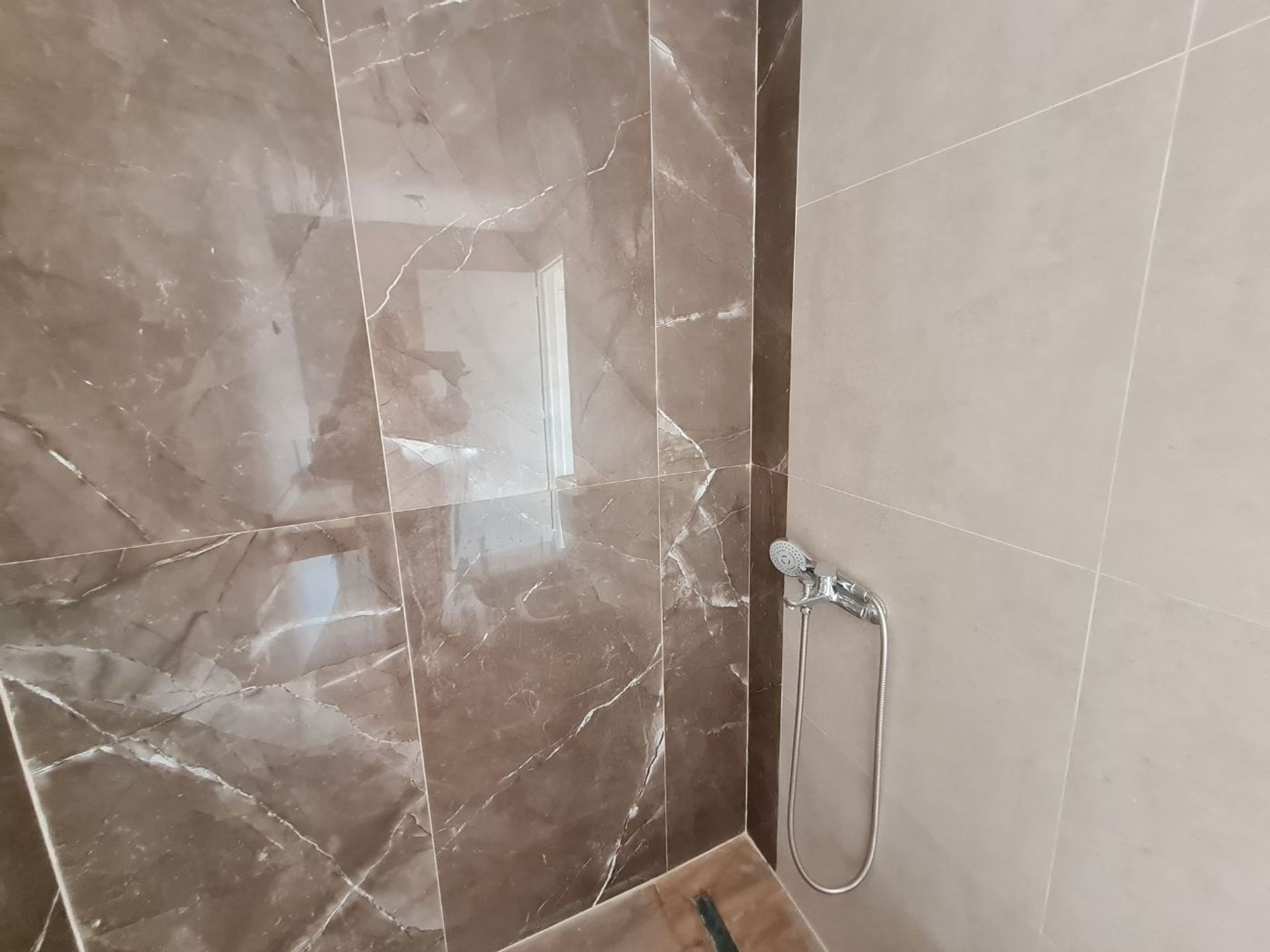 Venta De Triple Frente En Tigre - Puerto De Frutos