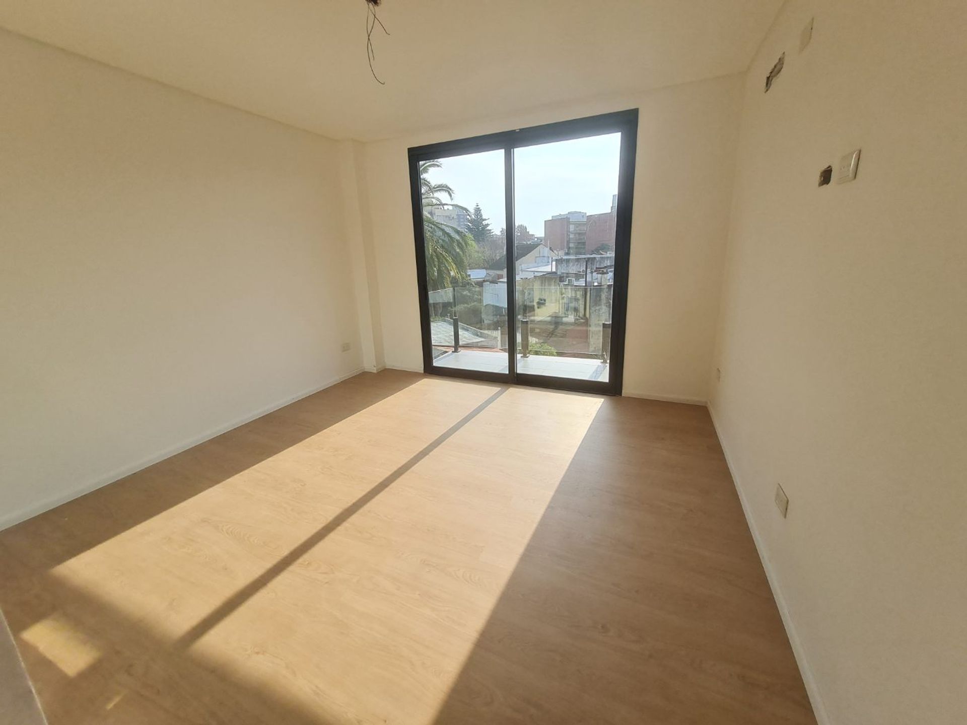 Venta Dpto 3 Amb C/Balcon Reciclado Nvo La Lucila