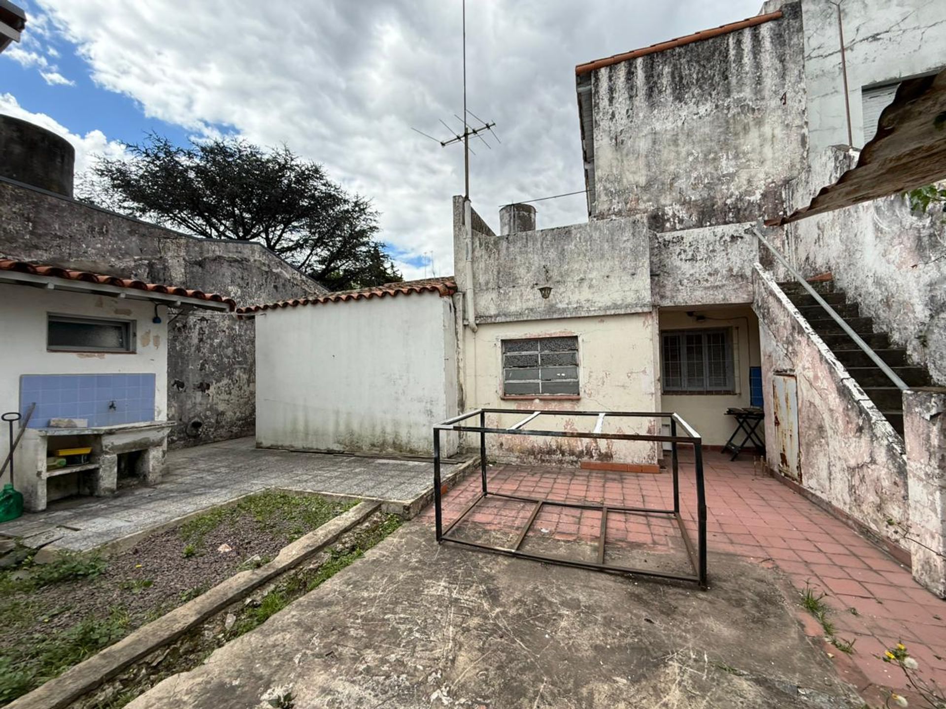 Venta De Casa 4 Ambientes En Lote Propio - Olivos