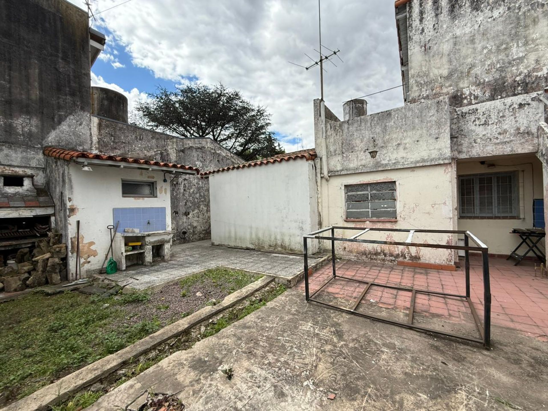Venta De Casa 4 Ambientes En Lote Propio - Olivos