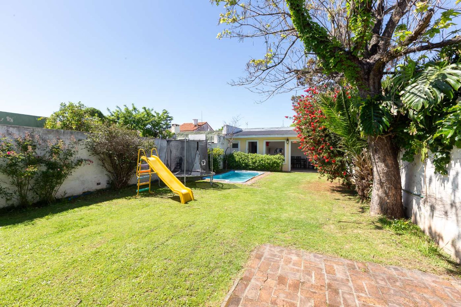 Venta Casa 4 Ambientes En Martinez