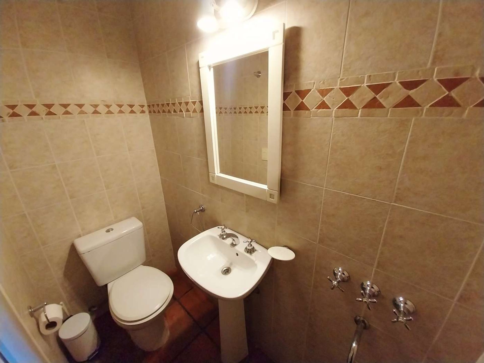 Departamento 3 Ambientes Con Balcon Y Cochera