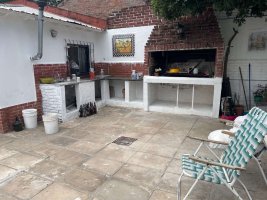 Alquiler Casa con pileta y quincho en Don Torcuato
