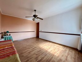 4-Room Apartment for Sale, Renovated, San Fernando